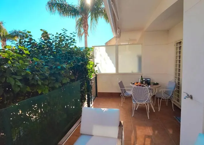 Blue Dream By Edeal Homes * 德尼亚